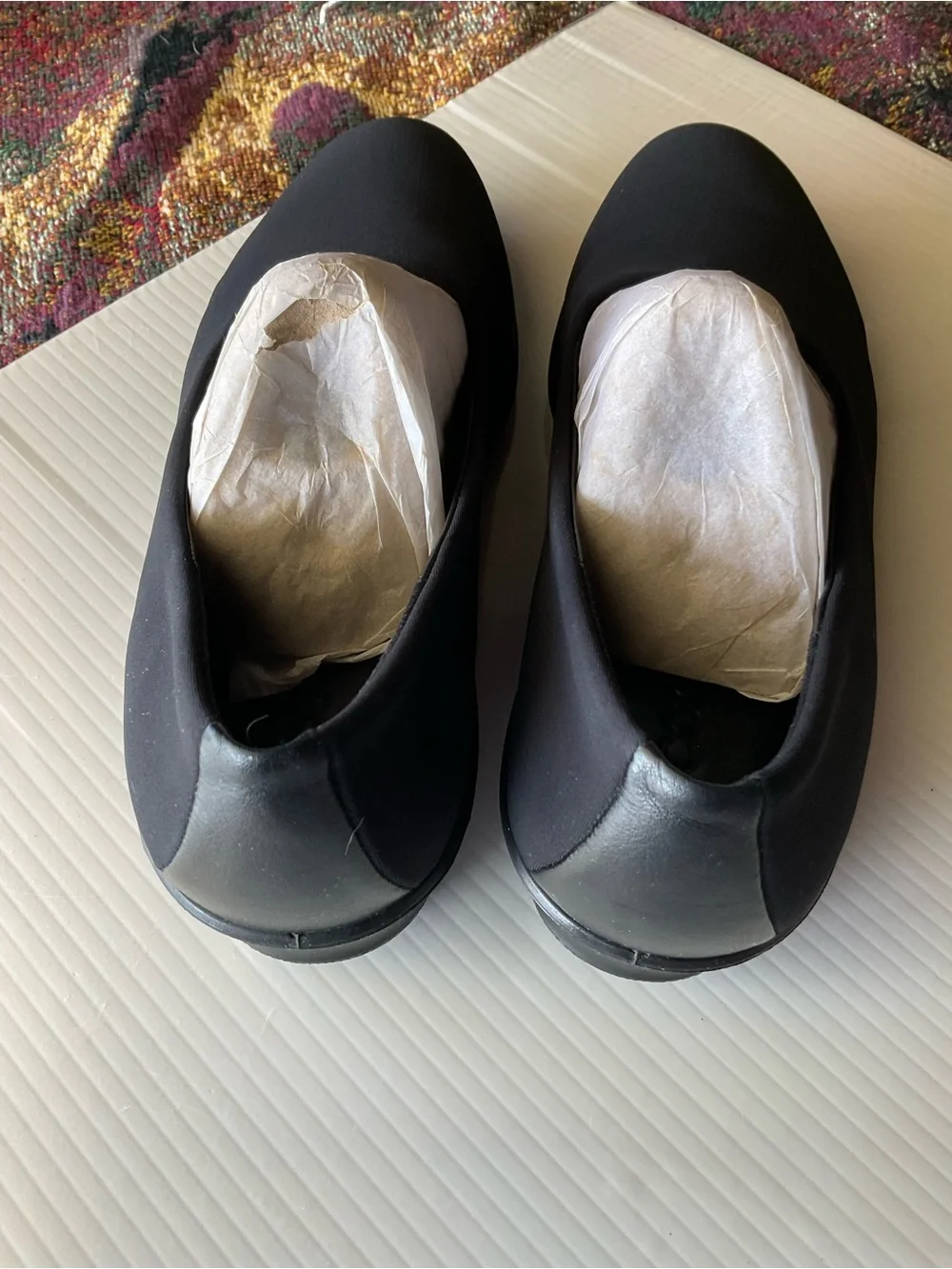 Ecco Women’s Black Slip-On Loafers Size 8 (39)
